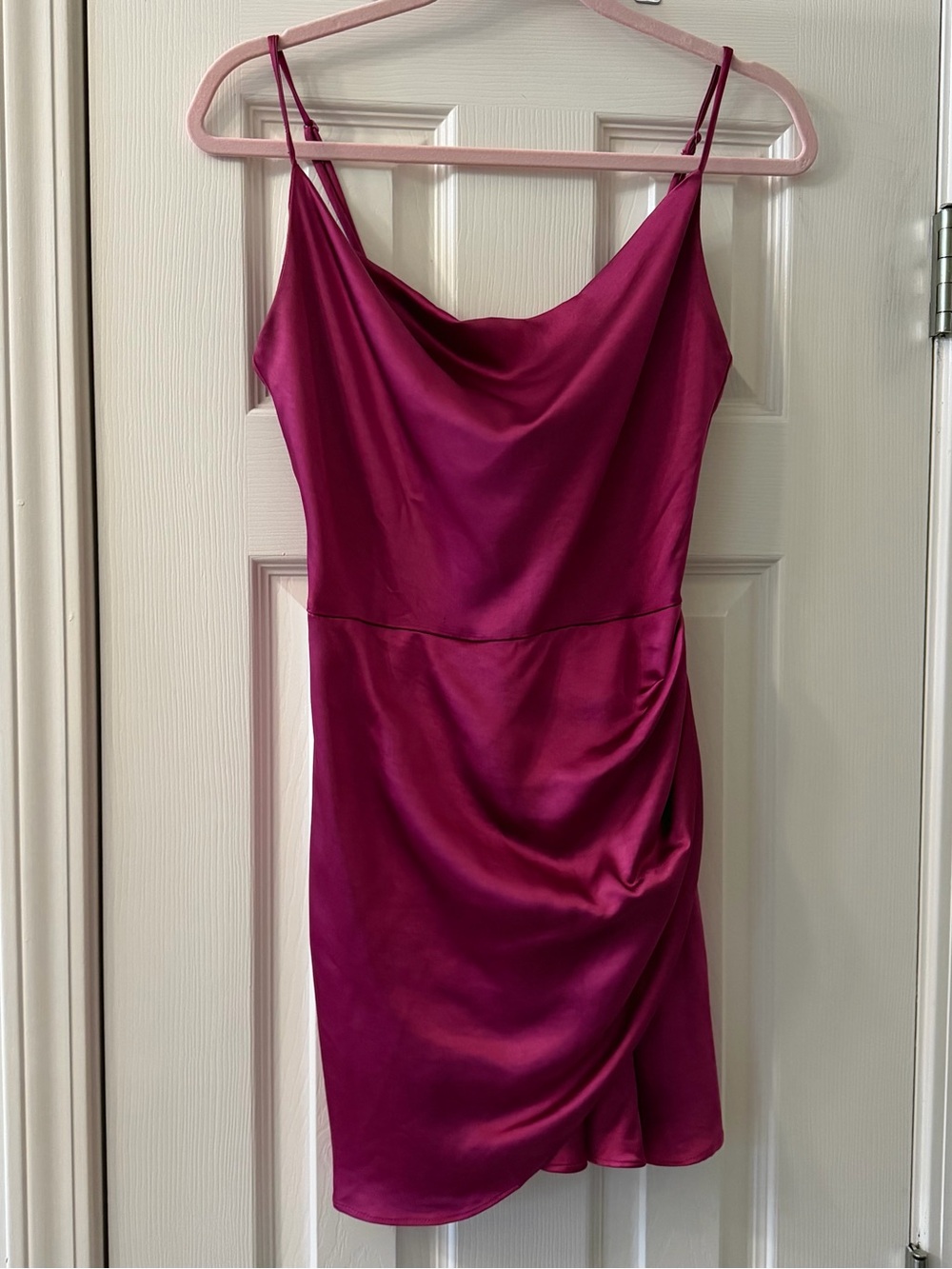 Elliatt Magenta Satin Cowl Neck Ruched Mini Dress XS